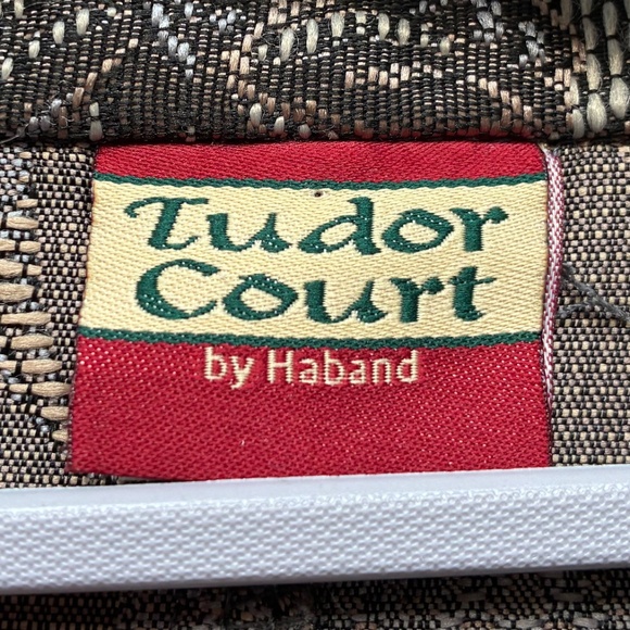 Asian Inspired Button Up Top - Picture 5 of 6